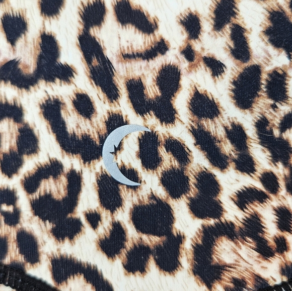 Zyia Women's Leopard Brillant Scrunchy What High Rise Leggings Sz 8-10 Active - Picture 10 of 12